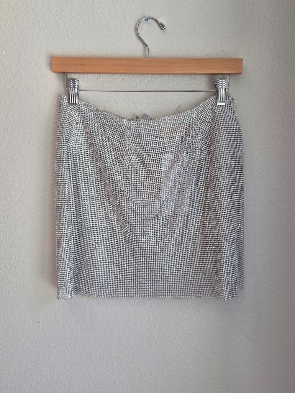 Camila Coelho Silver Rhinestone Chainmail Mini Skirt Womens M/L Sparkly Party